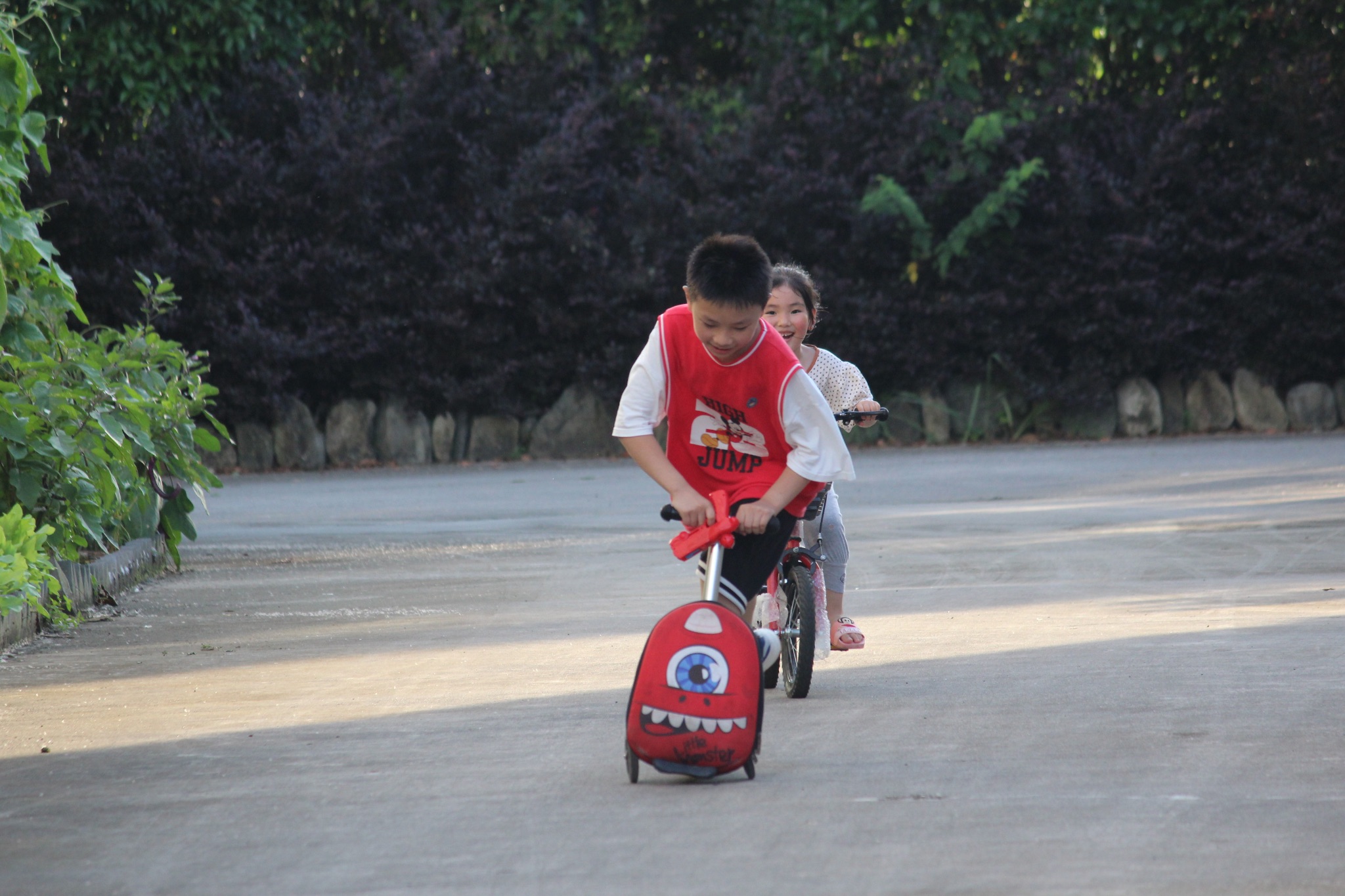 21091c826r2e3af93ce40bac7c21217f